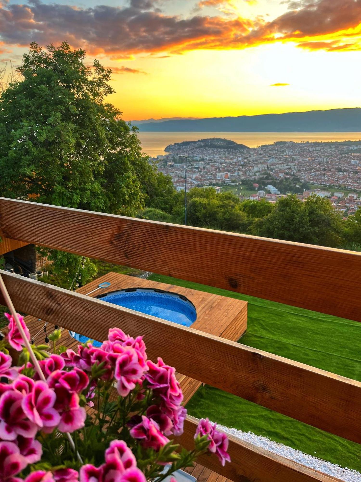 Villa & Apartments Cityview أوهغيد المظهر الخارجي الصورة